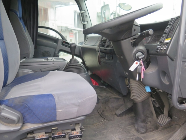 /file/cars/files/EX2605175_FRR90-7185110/IMG_8982.jpg